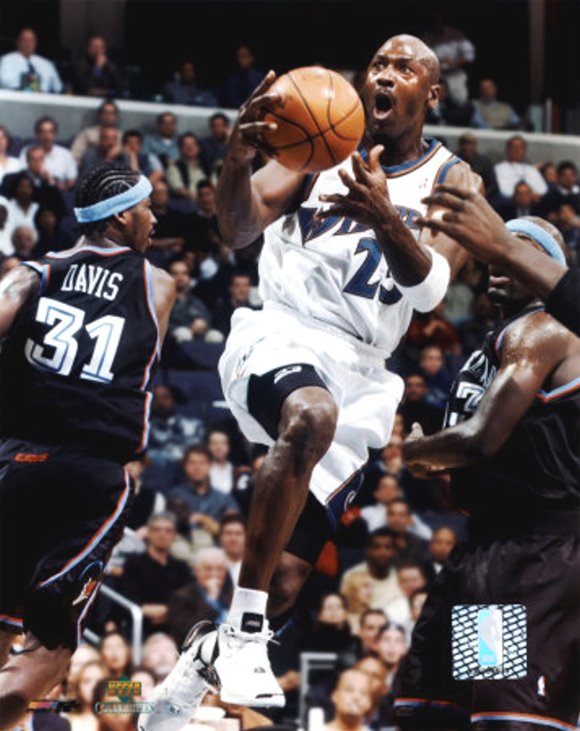 Michael Jordan Picture: with the Washington Wizards 10