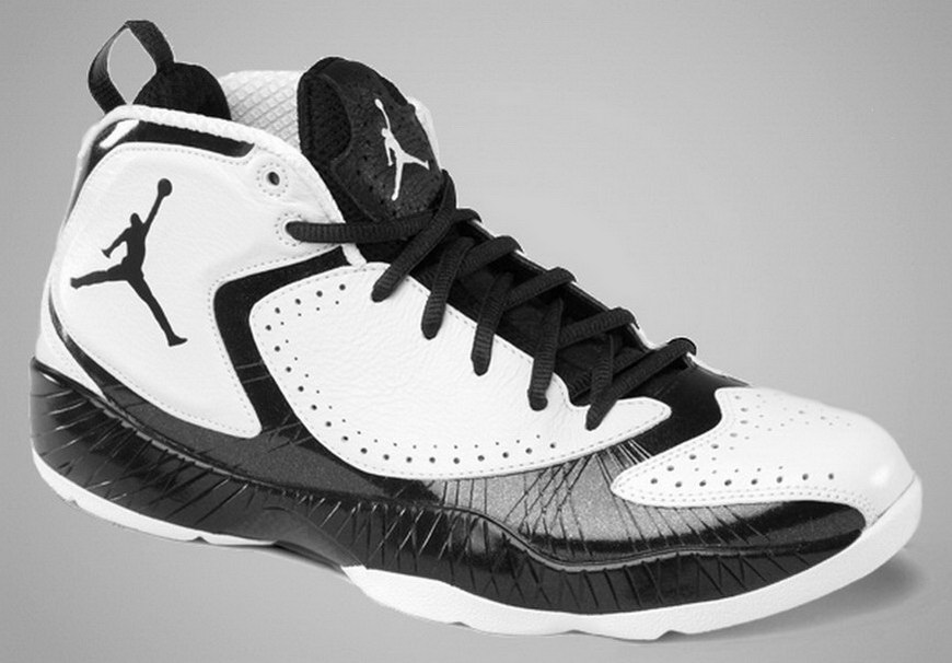 michael jordan's basketball shoes